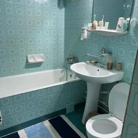 Casa Quarto em Acomodações Particulares *